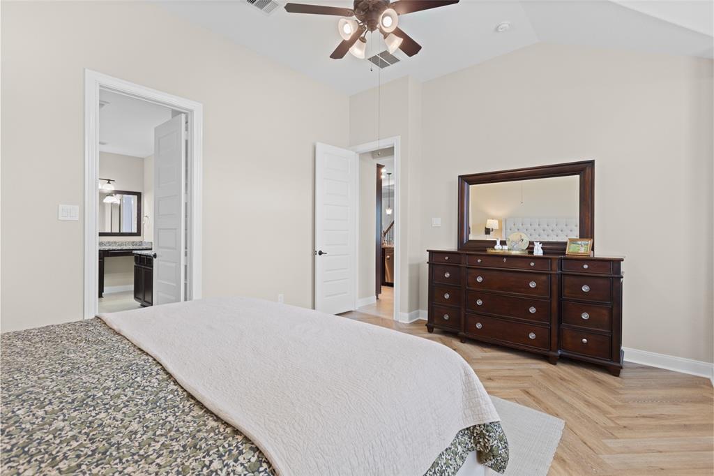 1905 Creekside Park Drive, Pearland, Texas image 22