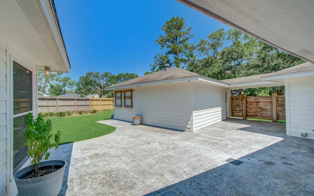 Photo 40 of 43 of 9522 Moorberry Lane house