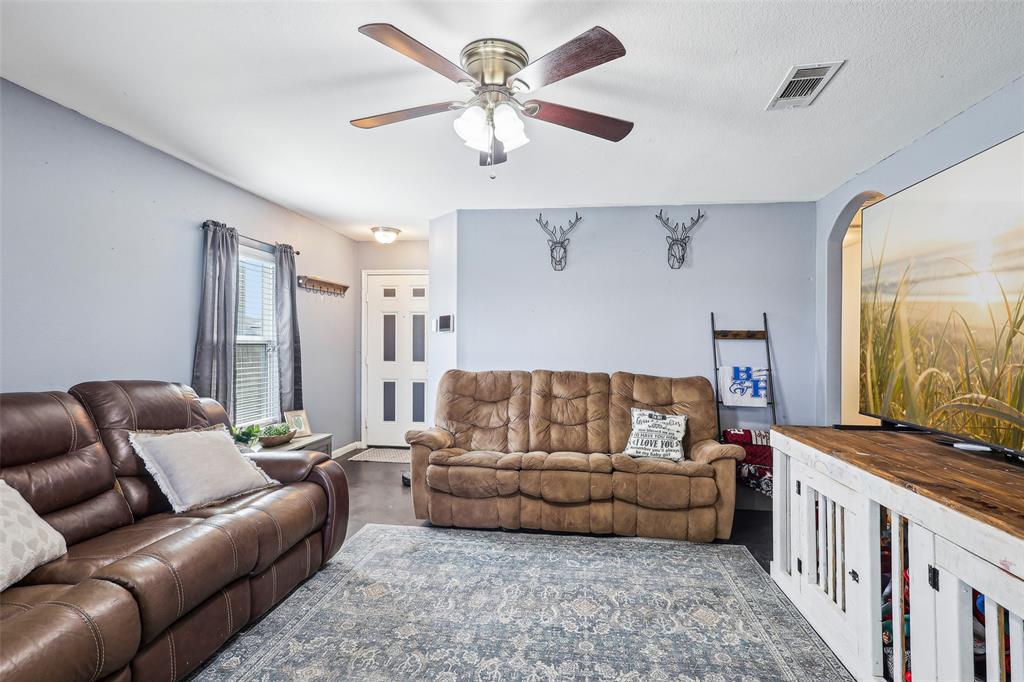 6138 Hidden Cove Road, Baytown, Texas image 5