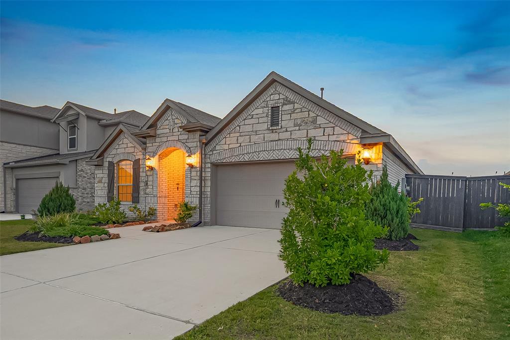 918 Vidalia Onion Drive, Richmond, Texas image 4
