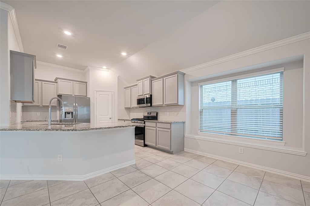918 Vidalia Onion Drive, Richmond, Texas image 22