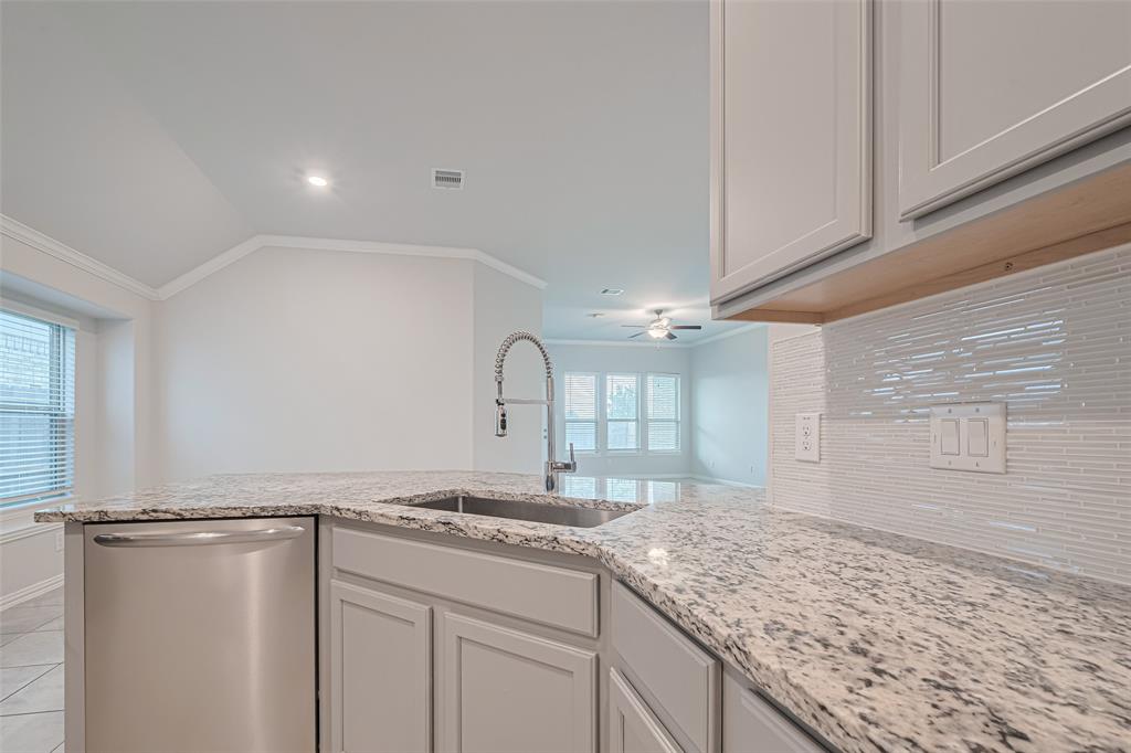 918 Vidalia Onion Drive, Richmond, Texas image 18