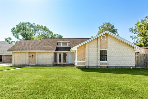 A home in Lake Jackson