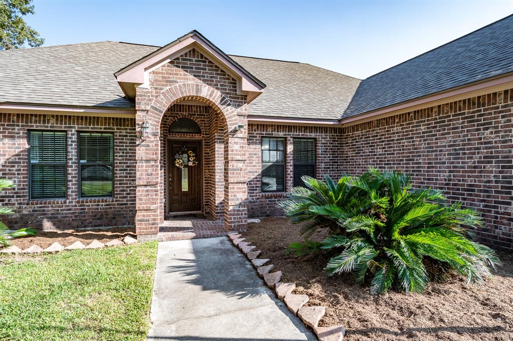 2015 Venus Drive, New Caney, Texas image 3