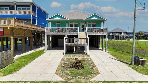 A home in Crystal Beach