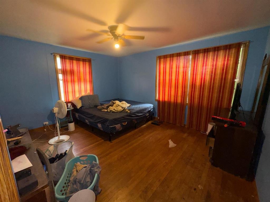 406 W North Street, Weimar, Texas image 11