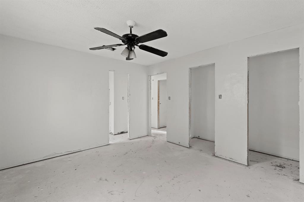 6907 Foxbrook Drive, Humble, Texas image 27