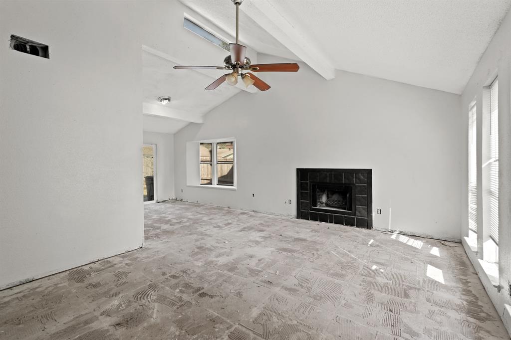 6907 Foxbrook Drive, Humble, Texas image 9
