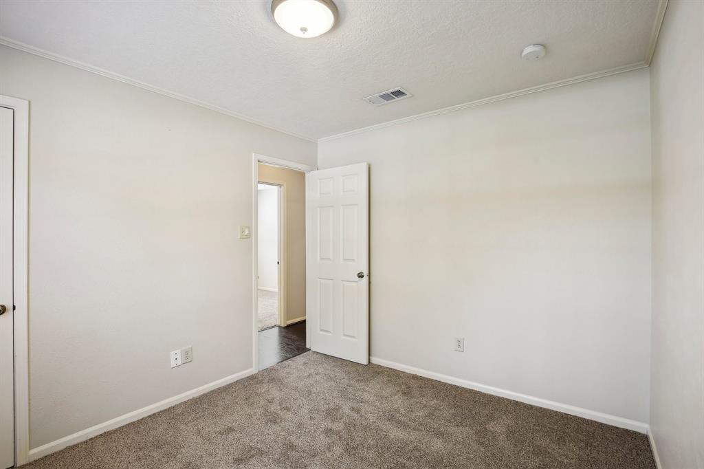 55 Sylvan Forest Drive, The Woodlands, Texas image 26