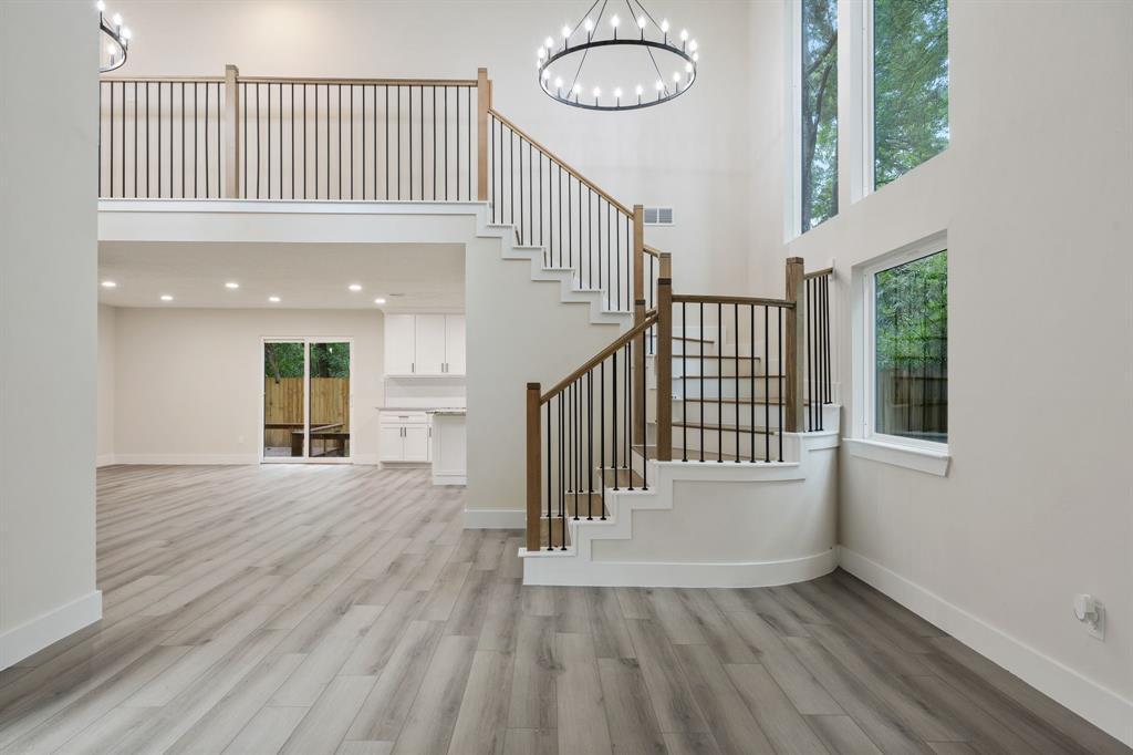 8 Dewthread Court, The Woodlands, Texas image 8