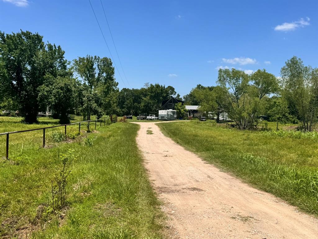 5355 County Road 418, Manvel, Texas image 8