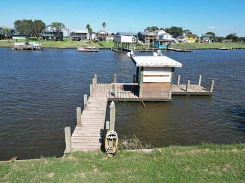 Photo of 167 County Road 206, Sargent, TX 77414 (MLS # 83026438)
