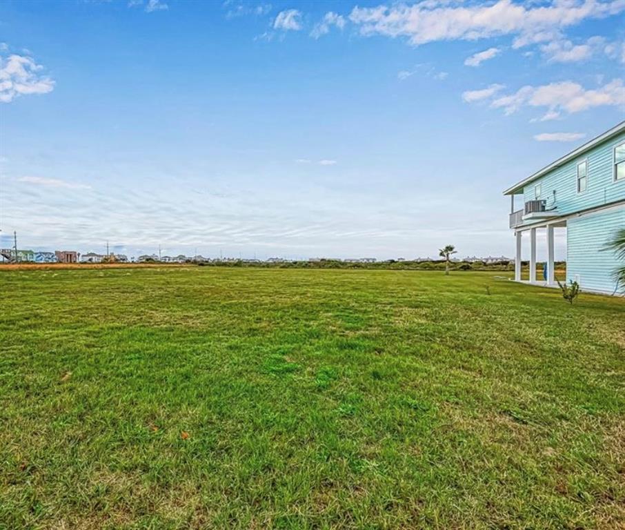 148 Kiva Road Road, Galveston, Texas image 1