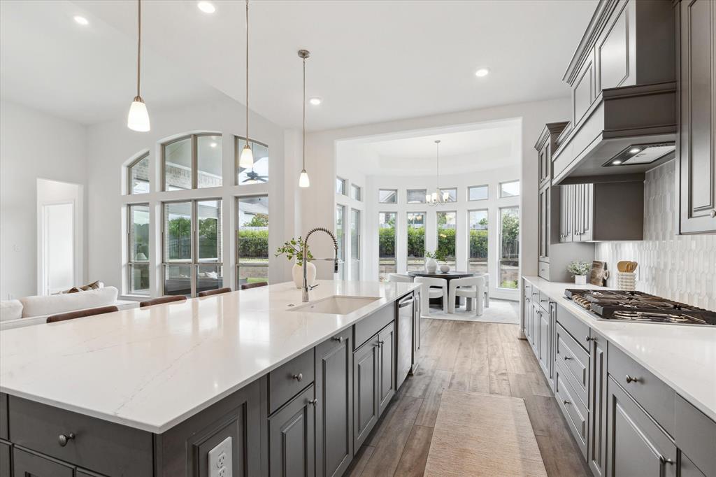 1046 Lakemont Bend Lane