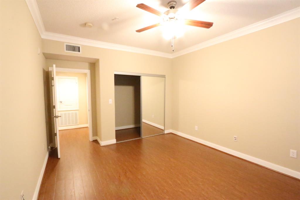 2299 Lone Star #327, Sugar Land, Texas image 10