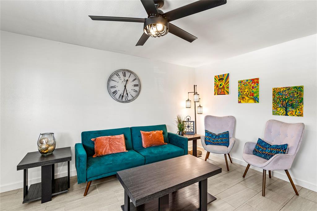 Galveston, Texas 77550, United States, 2 Bedrooms Bedrooms, ,1 BathroomBathrooms,Residential,Active,188874