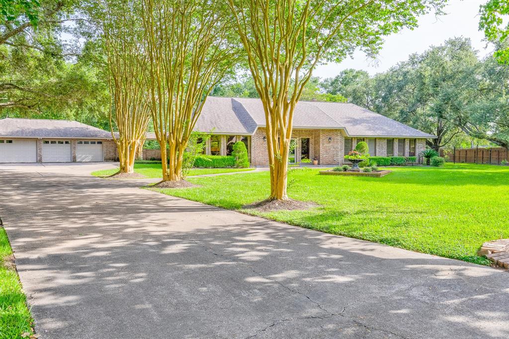 1211 Tall Pines Drive