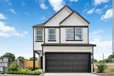 7812 Inwood Hills Lane Houston TX 77088