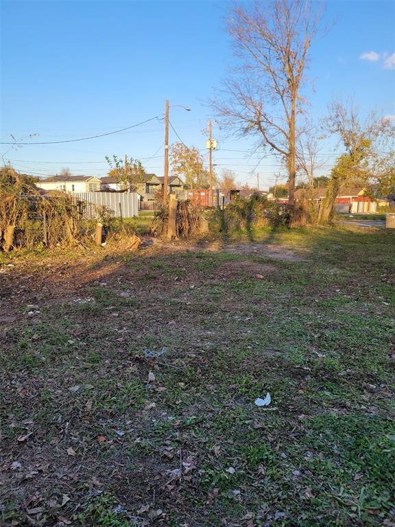 327 E 40th Street, Houston, Texas image 4