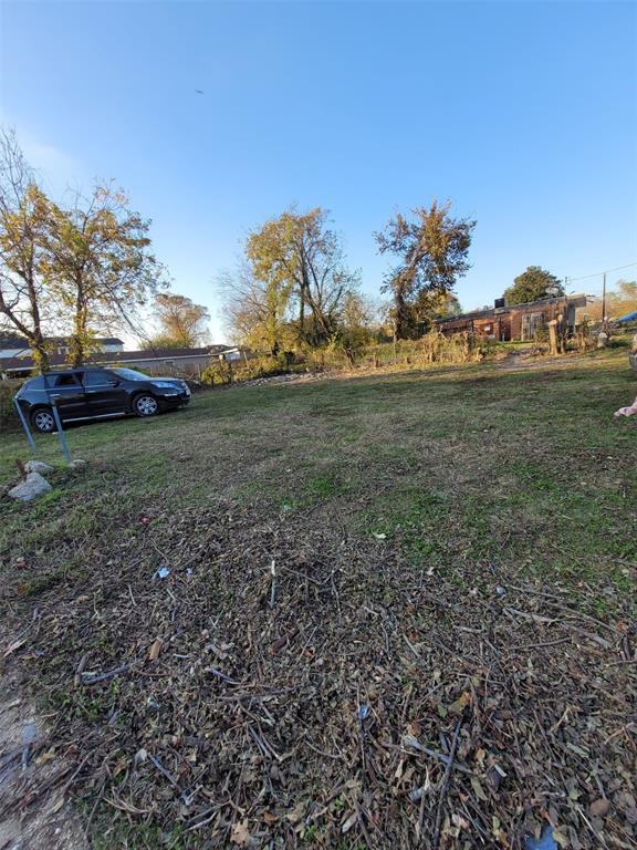 327 E 40th Street, Houston, Texas image 5