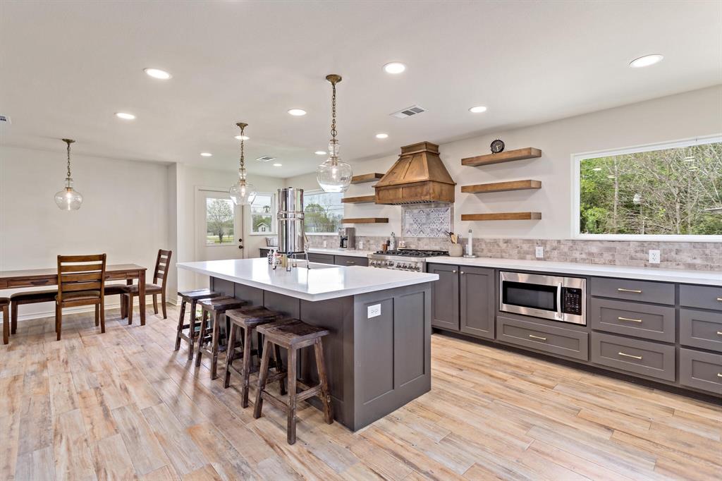 8740 Glenbrook Drive, Beaumont, Texas image 14