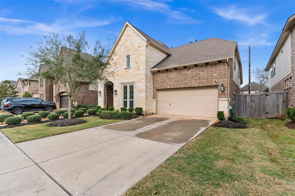 10039 Cypress Path
