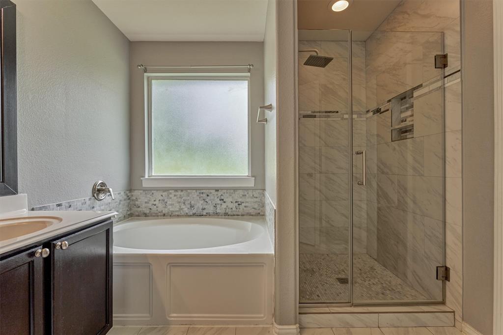 10946 Sunflower Drive, Conroe, Texas image 35