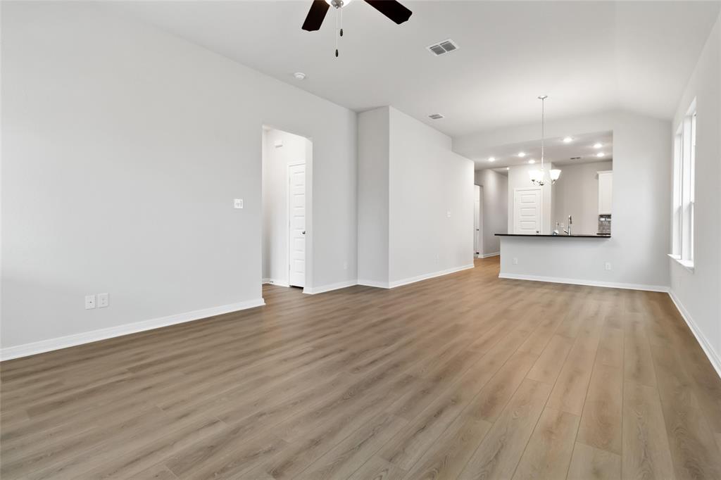 3098 Arrowwood Drive, Brookshire, Texas image 3