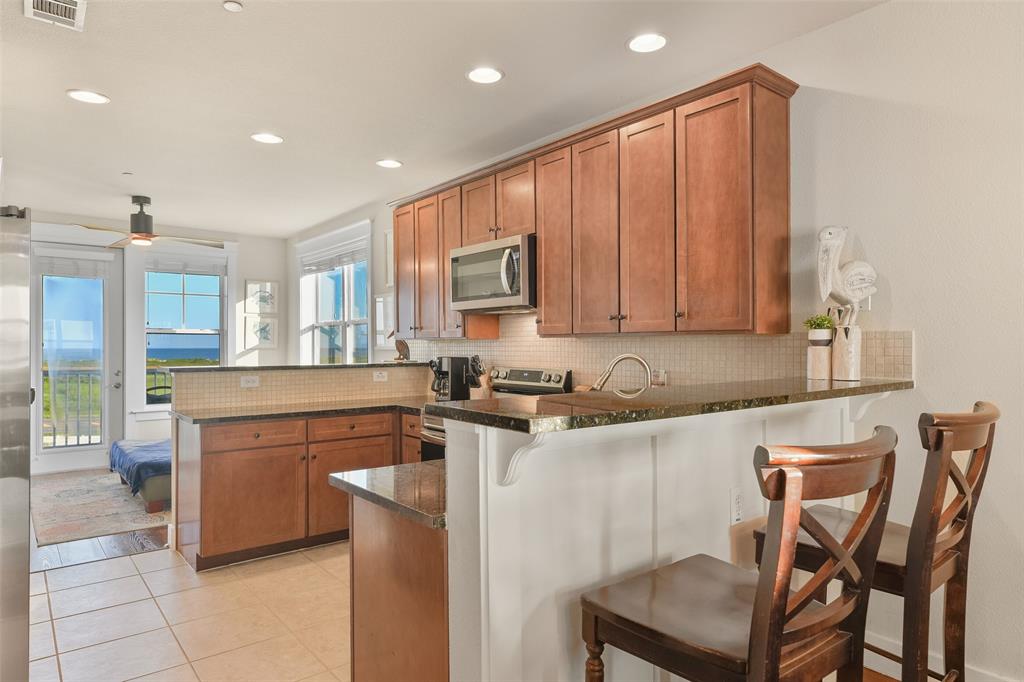 27020 Estuary Drive #301, Galveston, Texas image 12