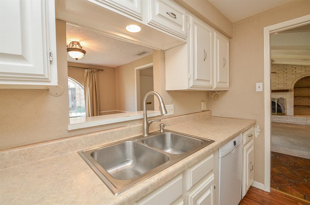 3038 Gessner Road, Houston, Texas image 13