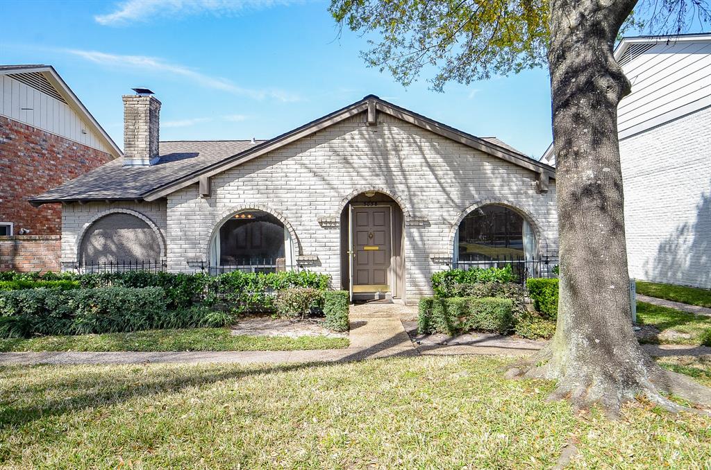 3038 Gessner Road, Houston, Texas image 1