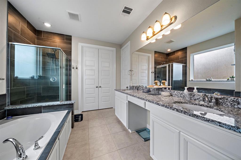 17919 Durango Point Court Ct, Tomball, Texas image 17