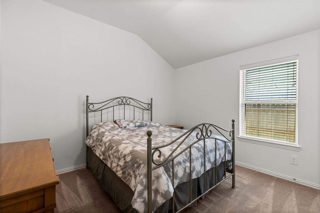 240 Scarlet Maple Way, Conroe, Texas image 11