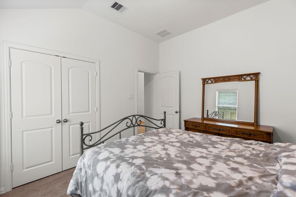 240 Scarlet Maple Way, Conroe, Texas image 12