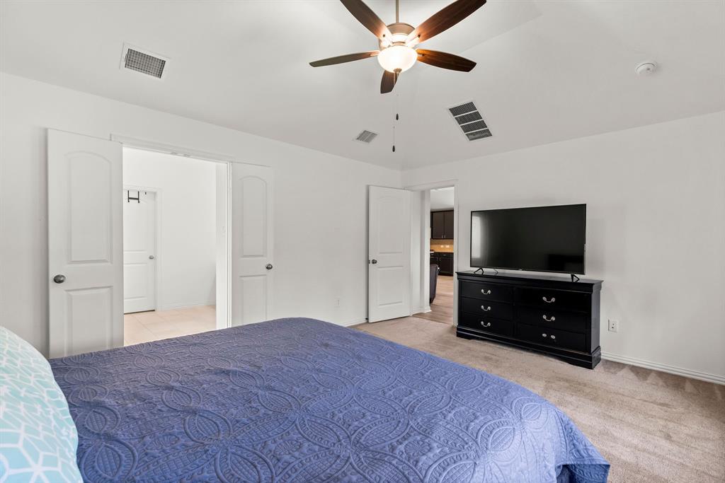 240 Scarlet Maple Way, Conroe, Texas image 24