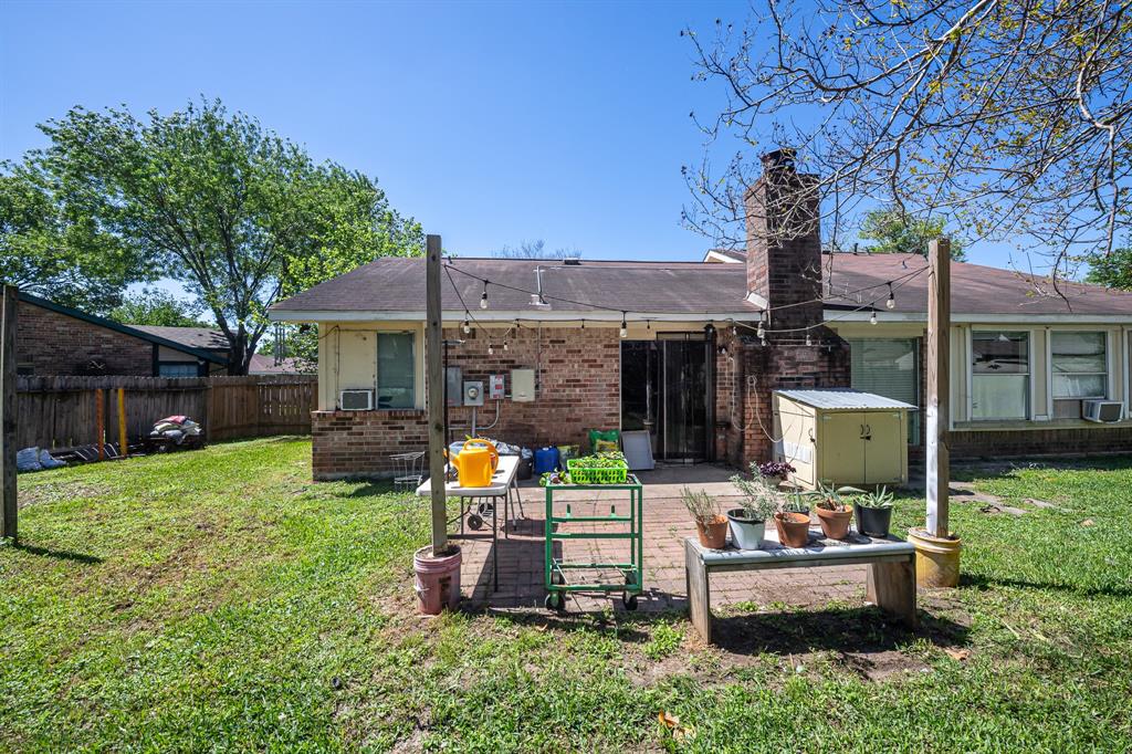 17639 Glenwolf Drive, Houston, Texas image 23