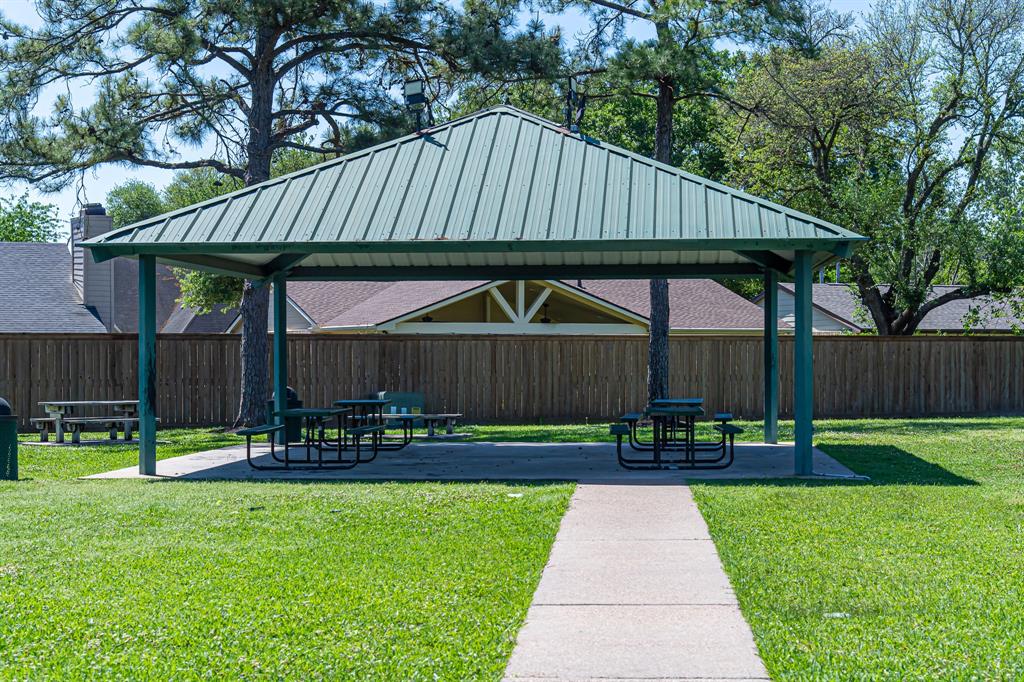 17639 Glenwolf Drive, Houston, Texas image 30