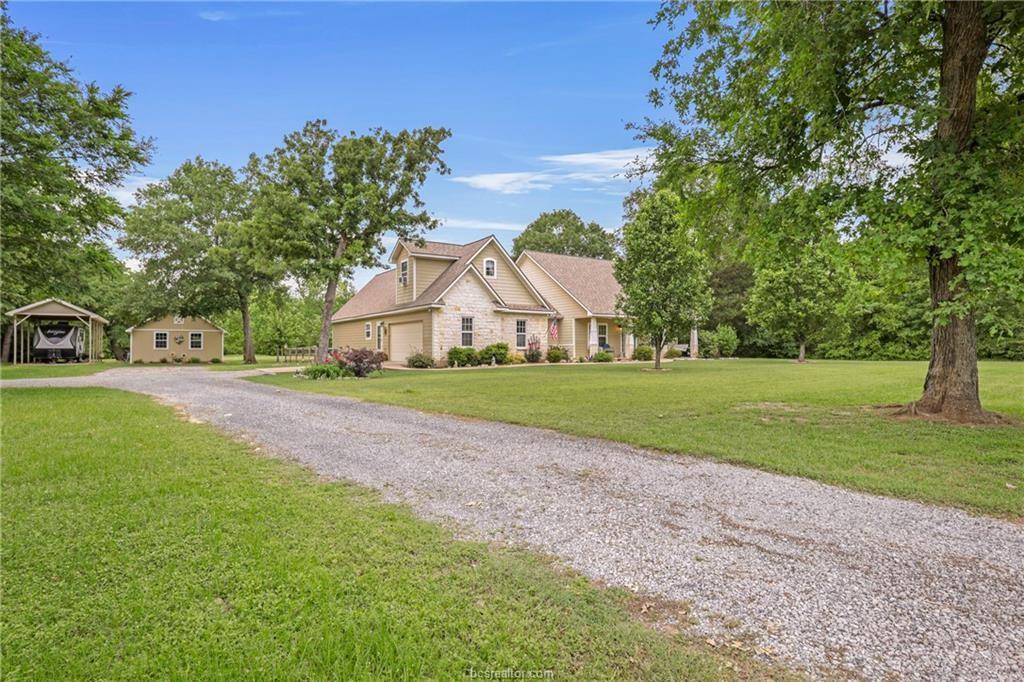 4422 Quiet Waters, North Zulch, Texas image 1