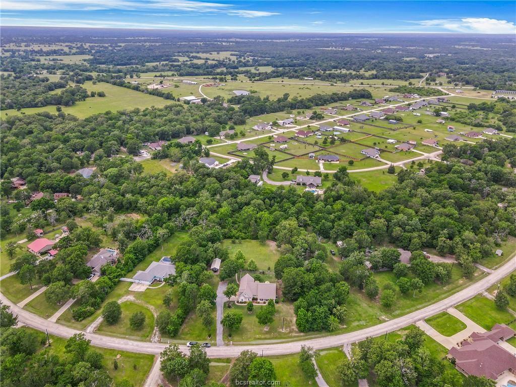 4422 Quiet Waters, North Zulch, Texas image 37