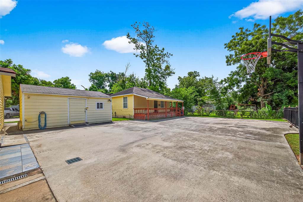 Houston, Texas 77093, United States, 3 Bedrooms Bedrooms, ,2 BathroomsBathrooms,Residential,Active,189741