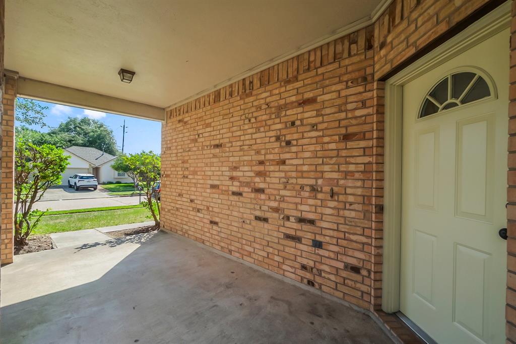 19311 Twin Buttes Drive, Tomball, Texas image 4