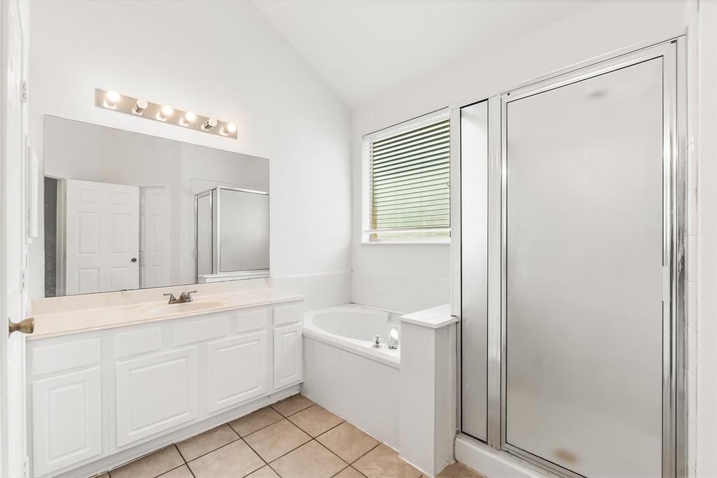 19311 Twin Buttes Drive, Tomball, Texas image 28