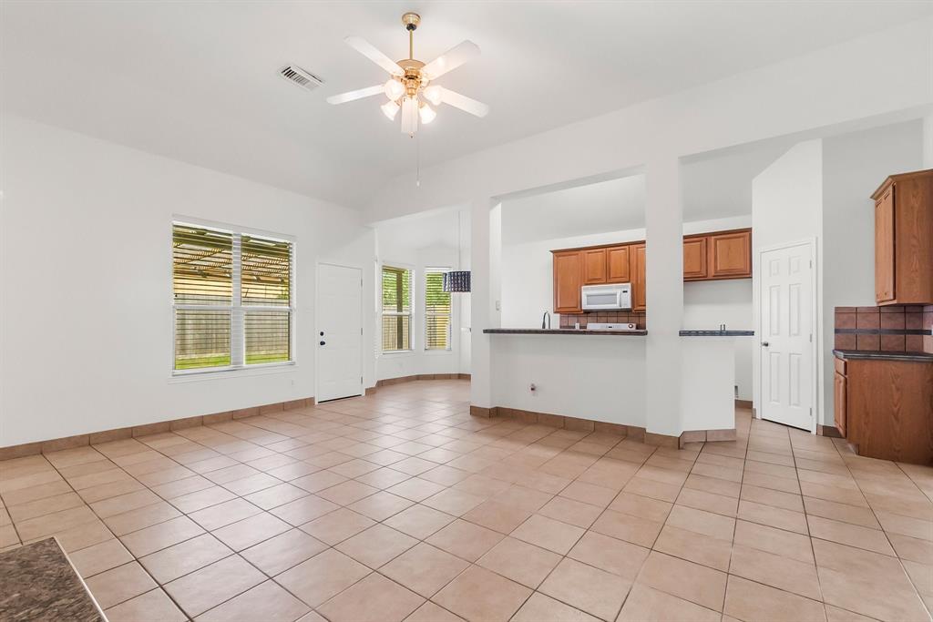 19311 Twin Buttes Drive, Tomball, Texas image 16