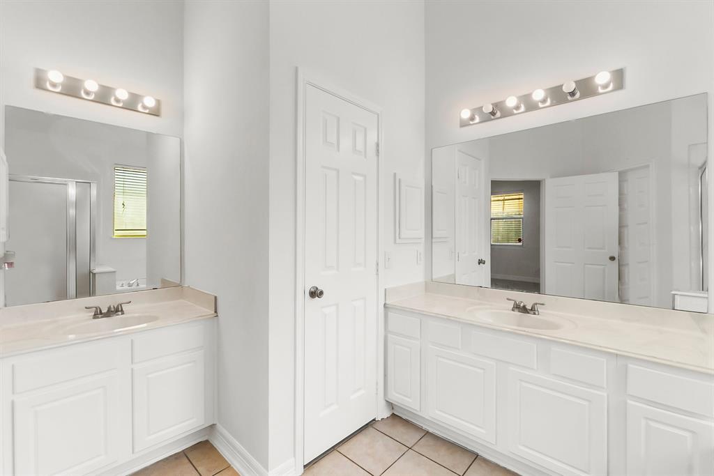 19311 Twin Buttes Drive, Tomball, Texas image 29