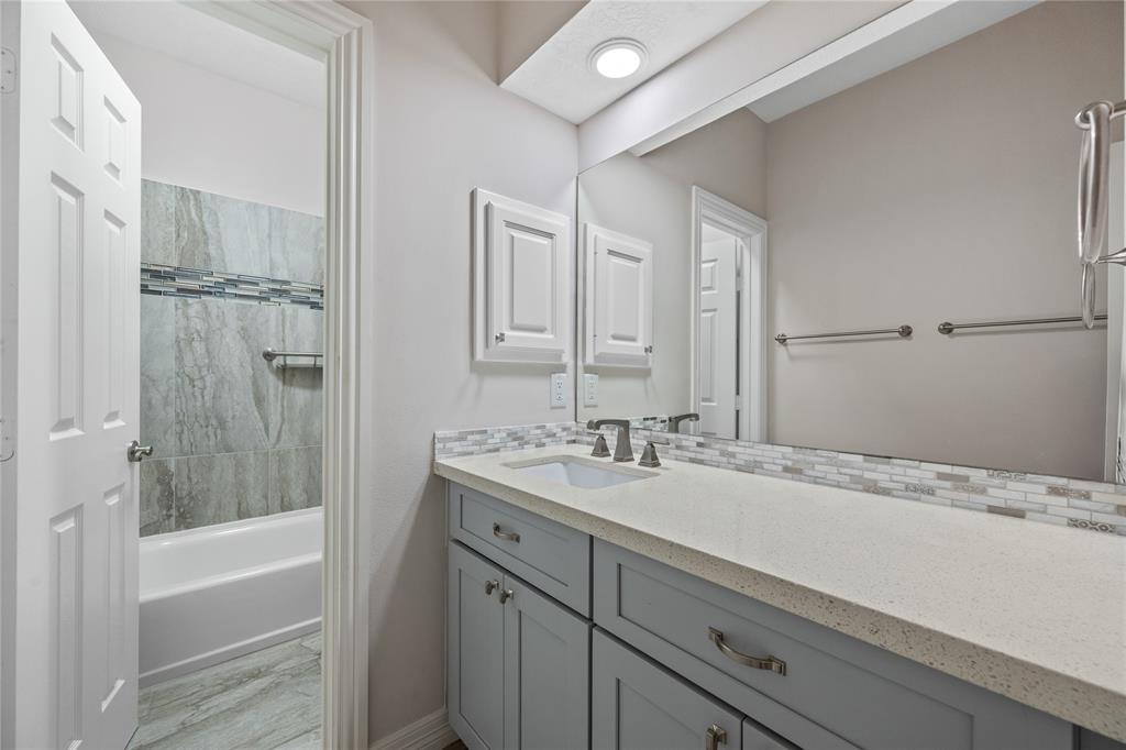 2723 N Strathford Lane, Kingwood, Texas image 26