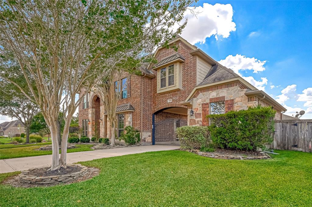 4218 Candlewood Lane, Manvel, Texas image 3