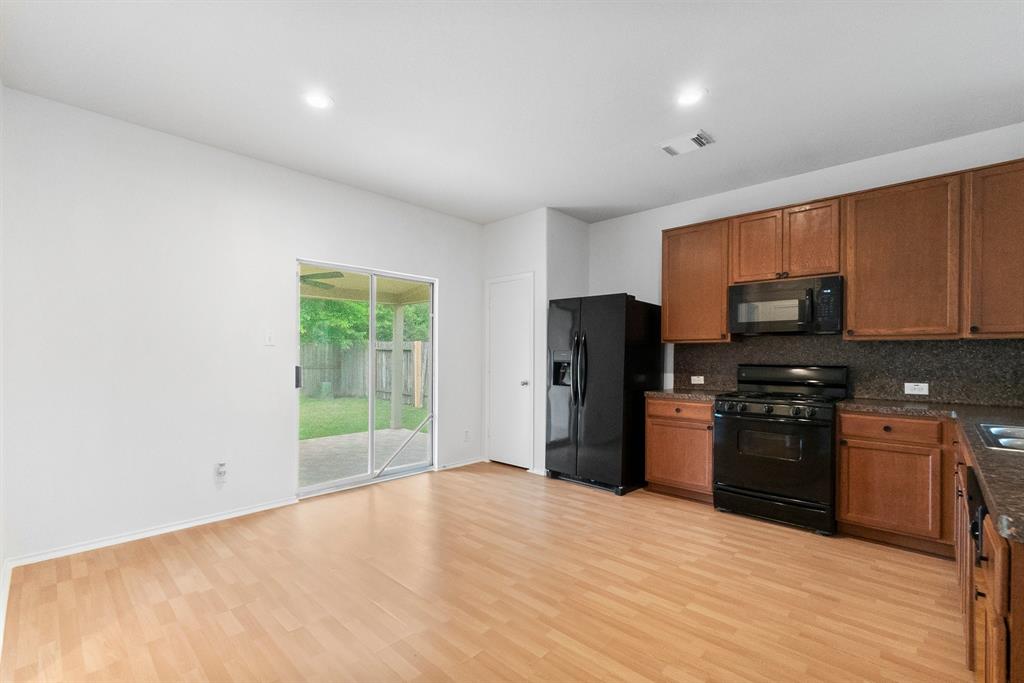 15026 Silhouette Ridge Drive, Humble, Texas image 28