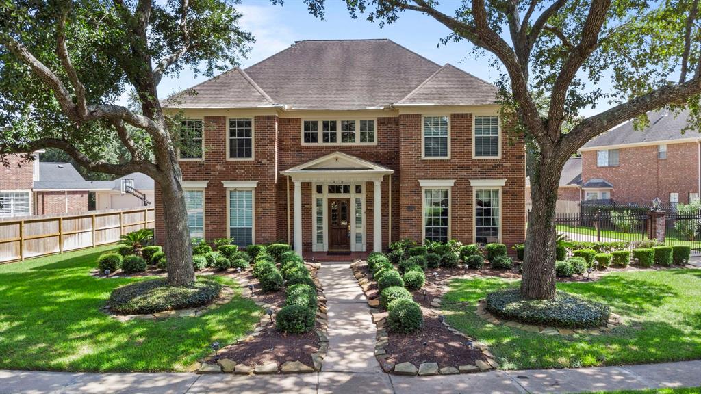 4607 Saint Michaels Court, Sugar Land, Texas image 1