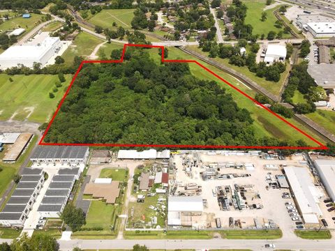 0 Victoria Dr Drive Houston TX 77022
