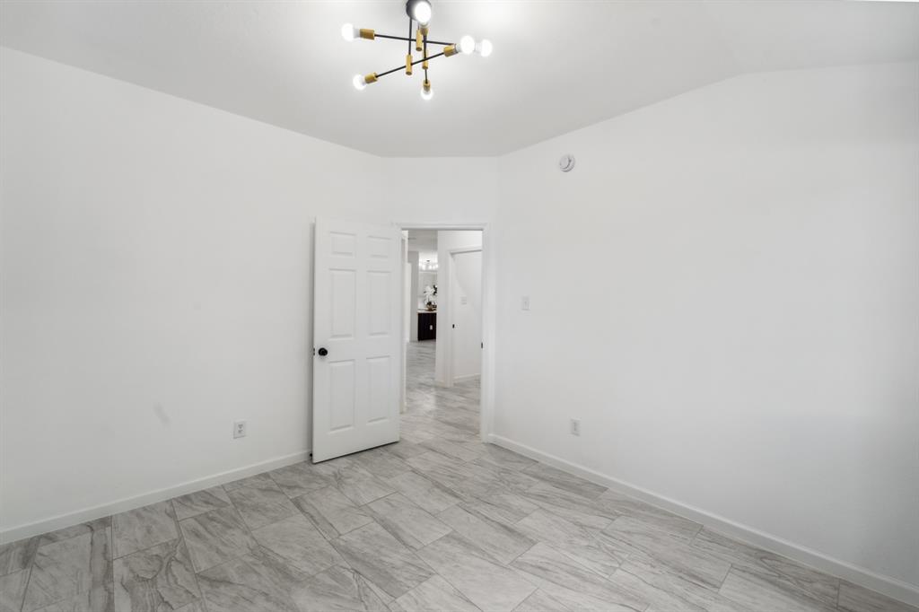 22902 Still Pond Drive, Tomball, Texas image 25